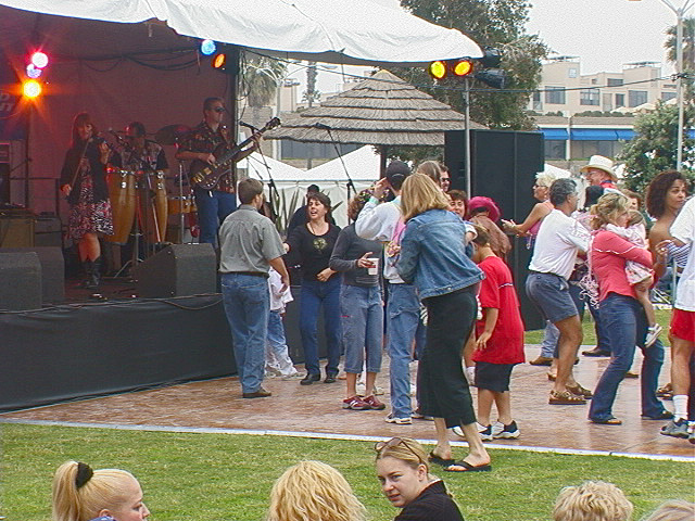 zydekat_dancers2