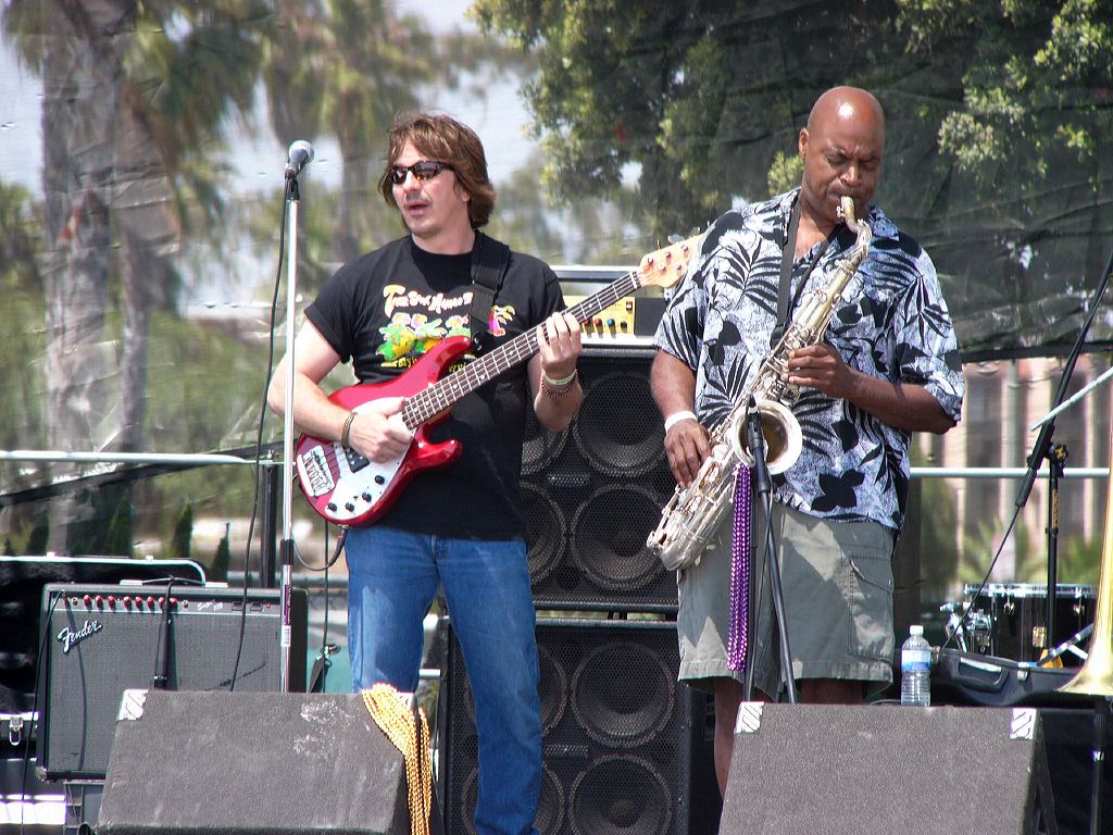 p1010431-2eddiebaytos.jpg