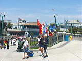 pier_banners1