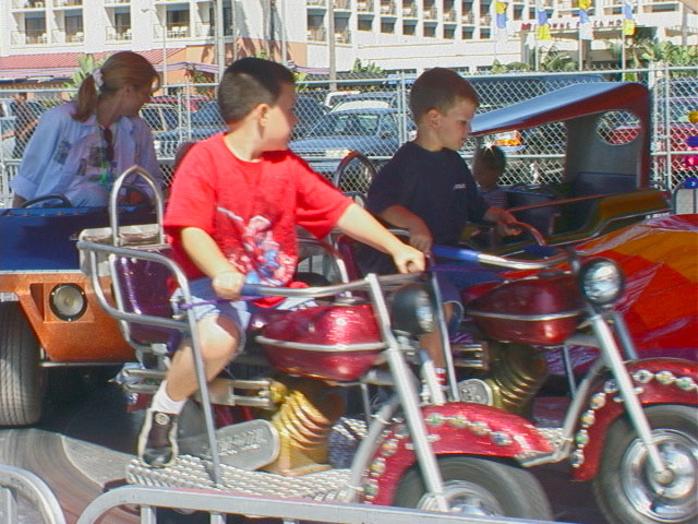 kids_ride2