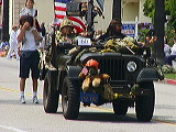mdayparade200353