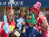 clown2_balloons