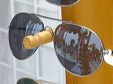 vendor_glasses